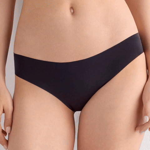 PANTIES CACHETEROS INVISIBLES X4 UNDS